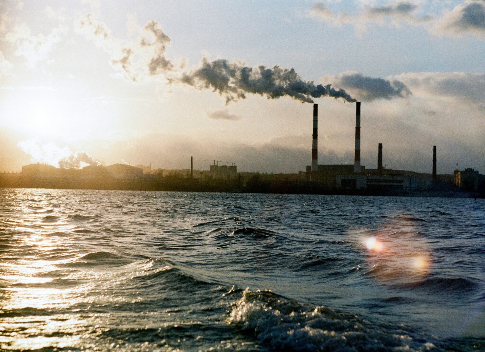 Climate and air quality are closely linked, report highlights
