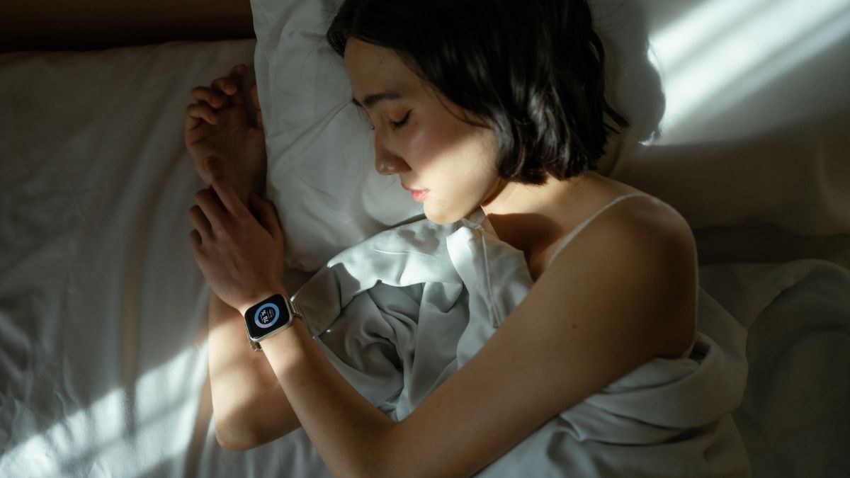 Your Sleep Tracker May Not Know How Well You Actually Slept
