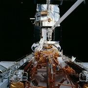 photo-sts109-711-064 - NASA