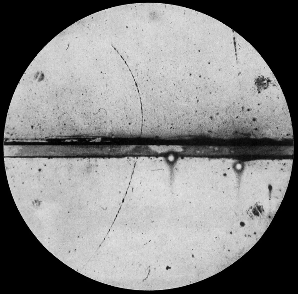 Physicists Trapped a Particle of Antimatter And Kept It Caged For Months 