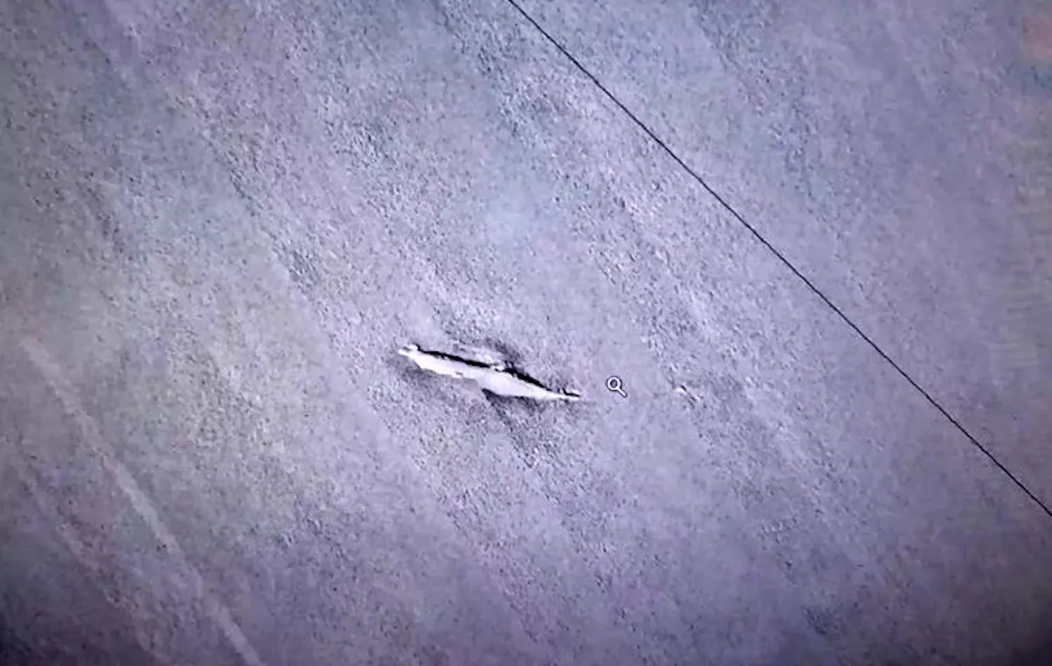 A radar scan shows the ingots' location and the outline of its shipwreck. Credit: Ørsted